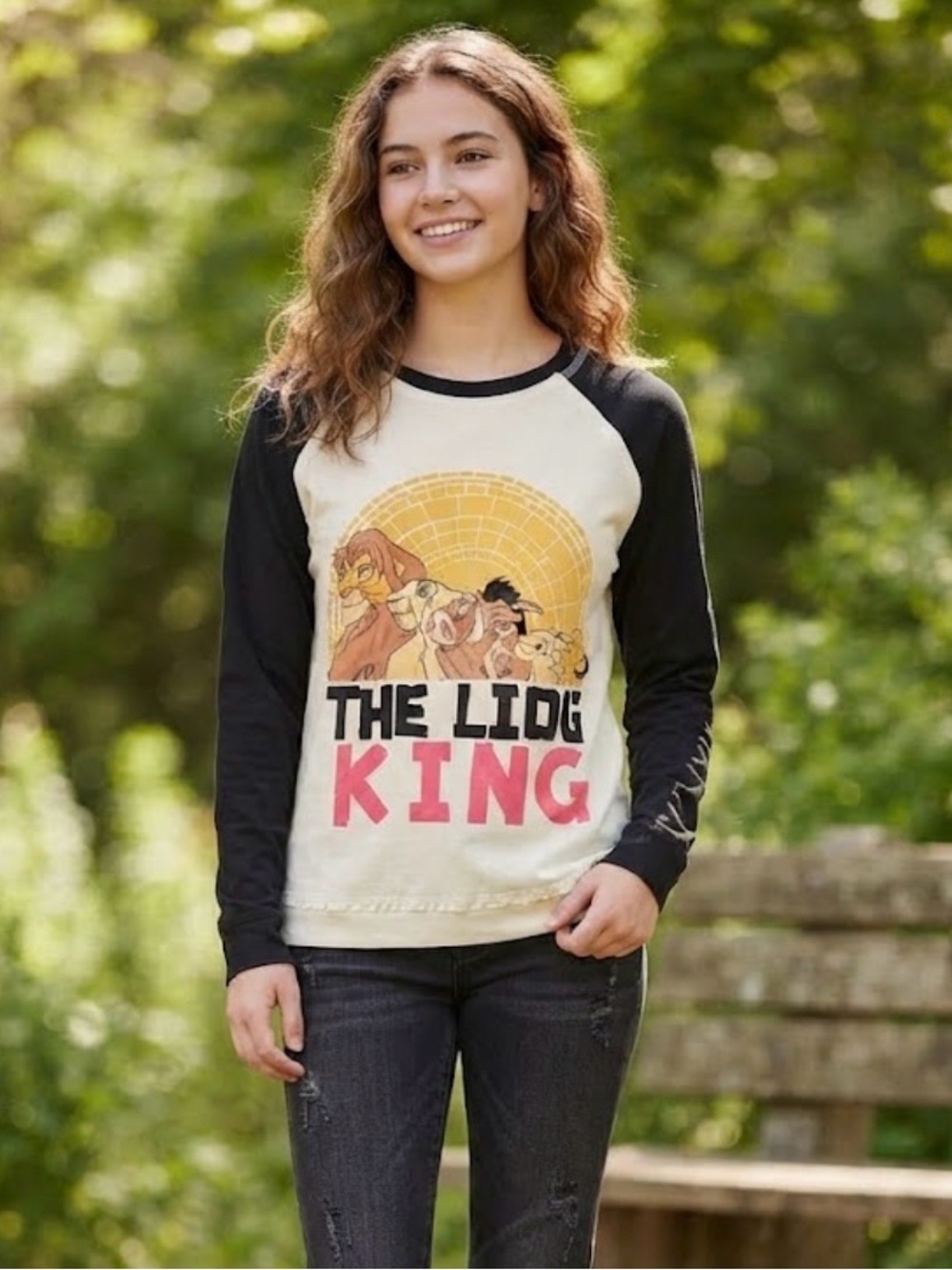 The Lion King Raglan Pullover Sweatshirt - Cream & Black